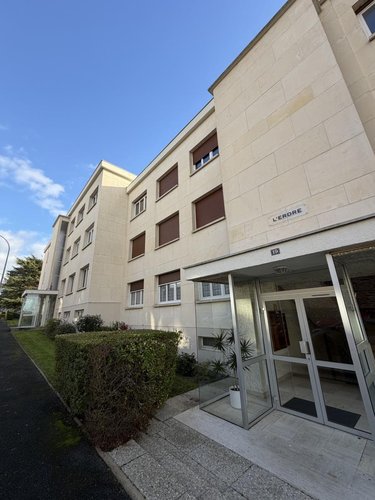 Appartement a vendre Cholet 49300 Maine-et-Loire 105 m2 5 pièces 168000 euros