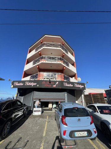 Immeuble a vendre Le Tampon 97430 Réunion 676 m2  1335500 euros