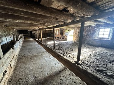 Maison a vendre Cussac 15430 Cantal 130 m2  33000 euros