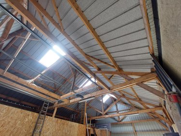 Garage et parking a vendre Cossé-le-Vivien 53230 Mayenne 170 m2  173730 euros