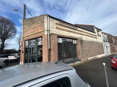 Fonds et murs commerciaux a vendre Cambrai 59400 Nord 202 m2  225300 euros