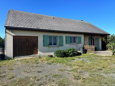 Maison a vendre Les Ternes 15100 Cantal 95 m2  153700 euros