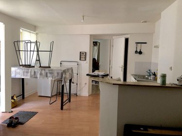 Immeuble a vendre Crosmières 72200 Sarthe 114 m2  105000 euros