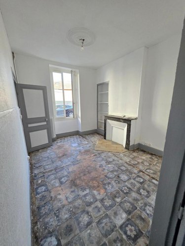 Maison a vendre Vierzon 18100 Cher 88 m2  58800 euros