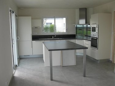 Location maison Séné 56860 Morbihan 236 m2 6 pièces 2500 euros