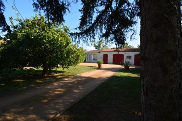 Viager maison Mozac 63200 Puy-de-Dôme 205 m2 9 pièces 70000 euros