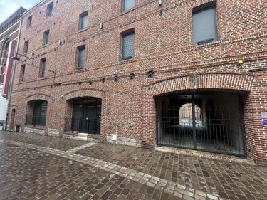 Location fonds et murs commerciaux Cambrai 59400 Nord 18 m2  562 euros