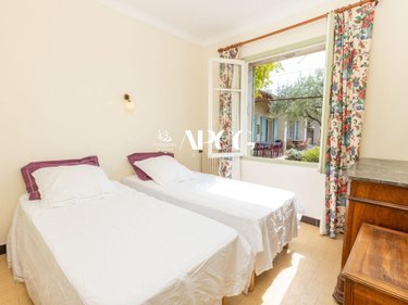 Maison a vendre Vaison-la-Romaine 84110 Vaucluse 300 m2 10 pièces 890000 euros