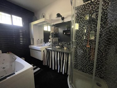 Maison a vendre Fabrègues 34690 Hérault 207 m2 5 pièces 721000 euros
