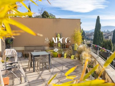 Viager appartement Vaison-la-Romaine 84110 Vaucluse 78 m2 3 pièces 230000 euros