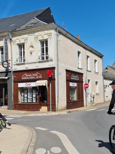 Immeuble a vendre Montoire-sur-le-Loir 41800 Loir-et-Cher 121 m2  290920 euros