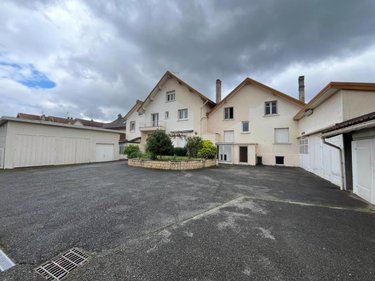 Immeuble a vendre Audincourt 25400 Doubs 381 m2  257000 euros