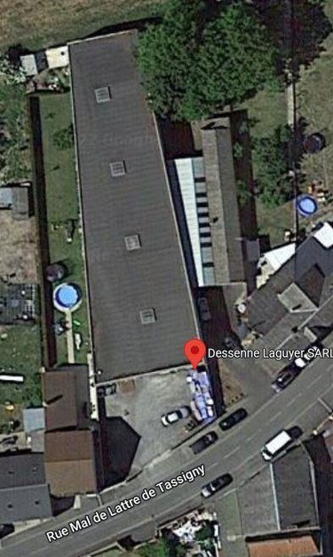 Fonds et murs commerciaux a vendre Villers-Outréaux 59142 Nord 1500 m2  416000 euros