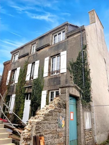 Maison a vendre Guilvinec 29730 Finistère 270 m2 8 pièces 224000 euros
