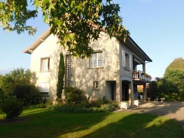 Maison a vendre Montrevel-en-Bresse 01340 Ain 139 m2 5 pièces 235000 euros