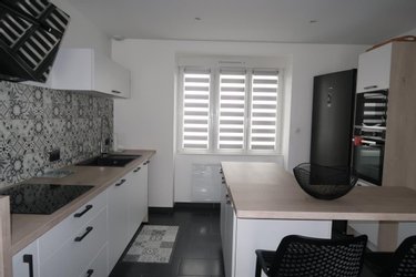 Maison a vendre Plouédern 29800 Finistère 143 m2  320800 euros