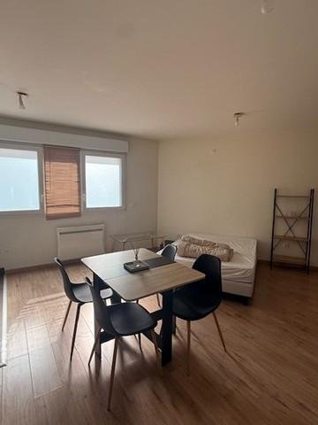 Location appartement Reims 51100 Marne 34 m2 1 pièce 520 euros