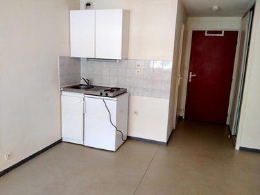 Location appartement Nantes 44000 Loire-Atlantique 21 m2 1 pièce 401 euros