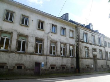 Immeuble a vendre Guémené-sur-Scorff 56160 Morbihan 600 m2  194580 euros