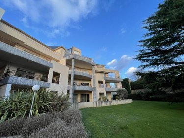 Appartement a vendre Cholet 49300 Maine-et-Loire 77 m2 3 pièces 220350 euros