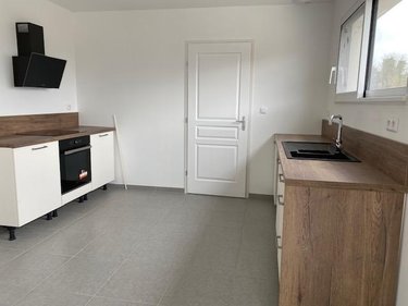 Location maison Lamotte-Brebière 80450 Somme 97 m2  1040 euros
