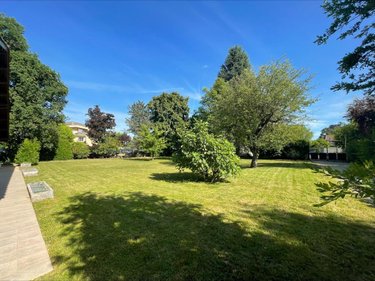 Maison a vendre Bourg-en-Bresse 01000 Ain 220 m2 7 pièces 320000 euros