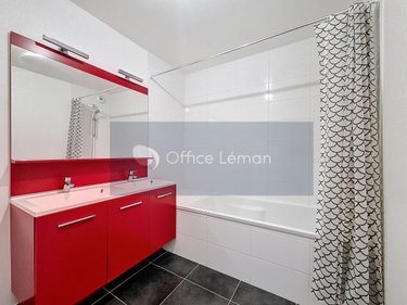 Appartement a vendre Ornex 01210 Ain 71 m2 3 pièces 395000 euros