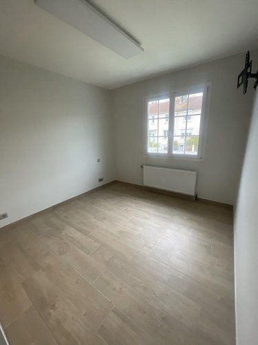 Location maison Amiens 80000 Somme 102 m2 4 pièces 972 euros