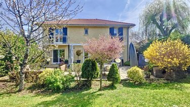 Maison a vendre Divonne-les-Bains 01220 Ain 207 m2 6 pièces 1380000 euros