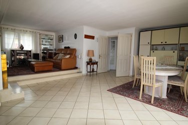 Maison a vendre Roissy-en-Brie 77680 Seine-et-Marne 115 m2 4 pièces 293940 euros