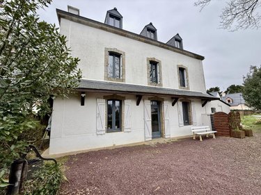 Maison a vendre Pluneret 56400 Morbihan 213 m2 8 pièces 525000 euros