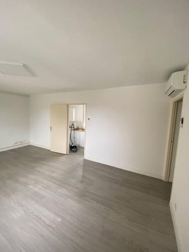 Location appartement Pierrelatte 26700 Drôme 69 m2 3 pièces 760 euros