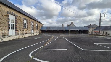 Maison a vendre La Cornuaille 49440 Maine-et-Loire 270 m2  96300 euros