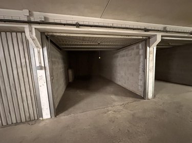 Garage et parking a vendre Vannes 56000 Morbihan 20 m2  52183 euros