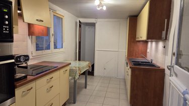 Location maison Plougonven 29640 Finistère 69 m2  750 euros