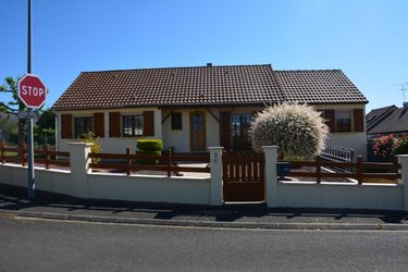 Maison a vendre Sablé-sur-Sarthe 72300 Sarthe 107 m2 8 pièces 202800 euros