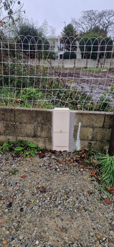 Terrain a batir a vendre Pontivy 56300 Morbihan 452 m2  68780 euros