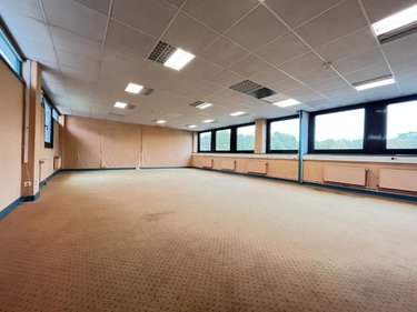 Fonds et murs commerciaux a vendre Saint-Laurent-Blangy 62223 Pas-de-Calais 781 m2  780000 euros