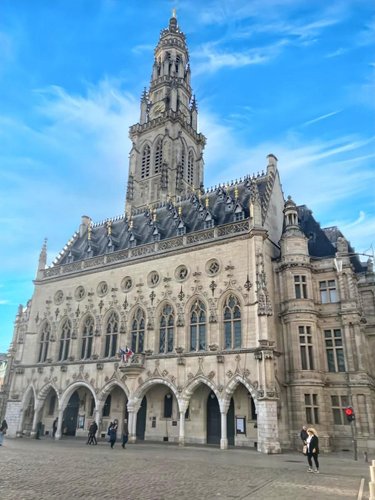 Fonds et murs commerciaux a vendre Arras 62000 Pas-de-Calais 545 m2  390000 euros