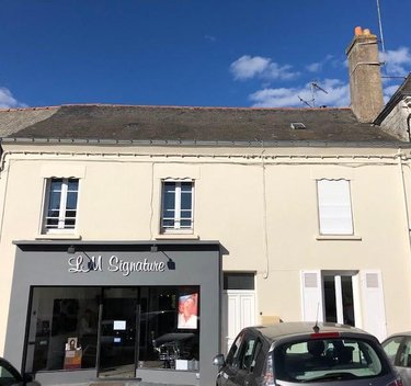 Immeuble a vendre Longuenée-en-Anjou 49770 Maine-et-Loire 280 m2  281160 euros