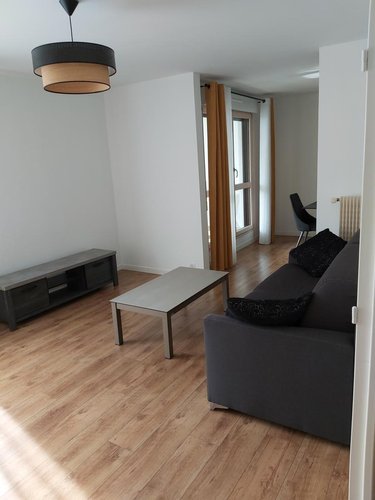 Location appartement Reims 51100 Marne 69 m2 4 pièces 995 euros