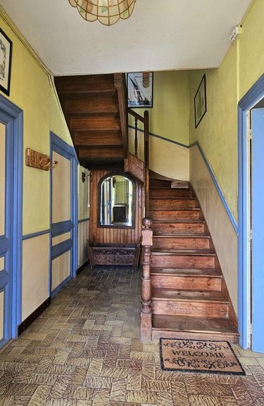 Maison a vendre Plogonnec 29180 Finistère 340 m2 14 pièces 377000 euros