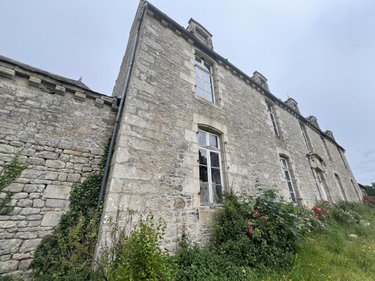 Maison a vendre Mégrit 22270 Côtes-d'Armor 561 m2  731190 euros