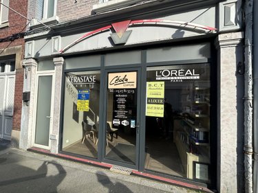 Location fonds et murs commerciaux Cambrai 59400 Nord 68 m2  731 euros