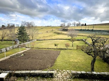 Maison a vendre Valuéjols 15300 Cantal 112 m2  212000 euros