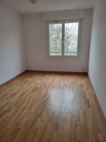 Location maison Châlons-en-Champagne 51000 Marne 148 m2  1036 euros