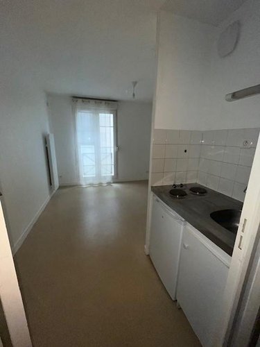 Location appartement Le Mans 72000 Sarthe 20 m2 1 pièce 392 euros
