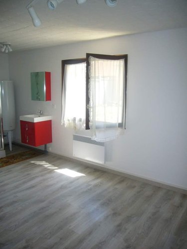 Location maison Villers-Guislain 59297 Nord 37 m2 3 pièces 490 euros