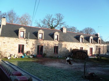 Immeuble a vendre Camors 56330 Morbihan 350 m2  314750 euros