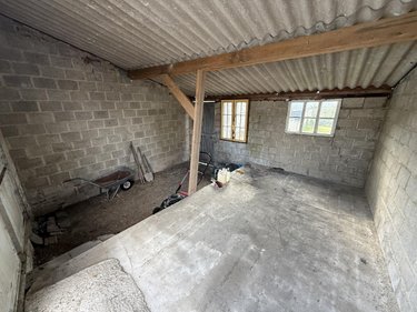 Garage et parking a vendre Moreuil 80110 Somme 24 m2  27000 euros